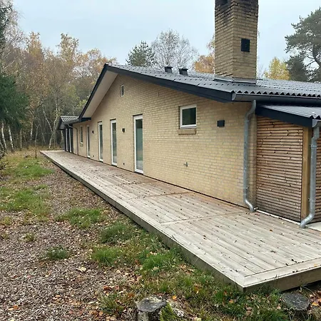 Vakantiehuis Spacious By Asserbo Forest Frederiksværk
