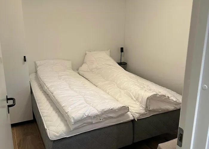 Rummeligt Sommerhus Ved Asserbo Plantage * Frederiksværk